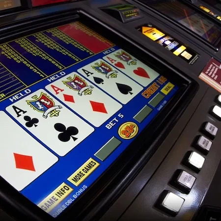 Cách Chơi & Chiến Thắng Video Poker